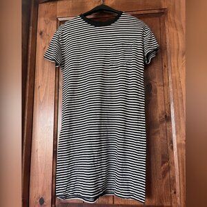 Everlane black white striped t shirt dress